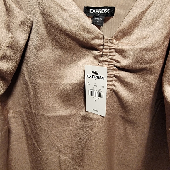 Express Ruched Tank NWT SZM - Picture 2 of 3